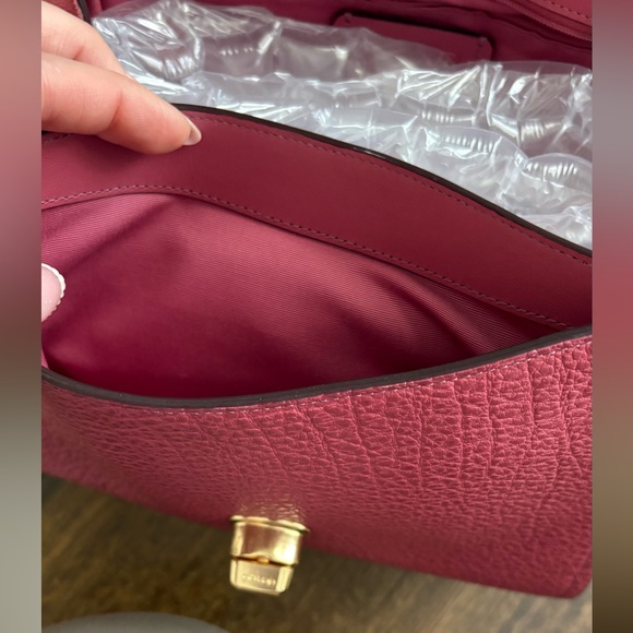 Coach F22348 Faye Carryall, Mixed Material Rouge/Gold - Picture 14 of 16